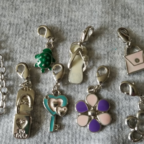 Charm bracelet with 14 charms - Picture 2 of 5